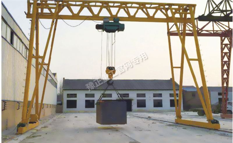 倒三角葫蘆門(mén)式起重機(jī)